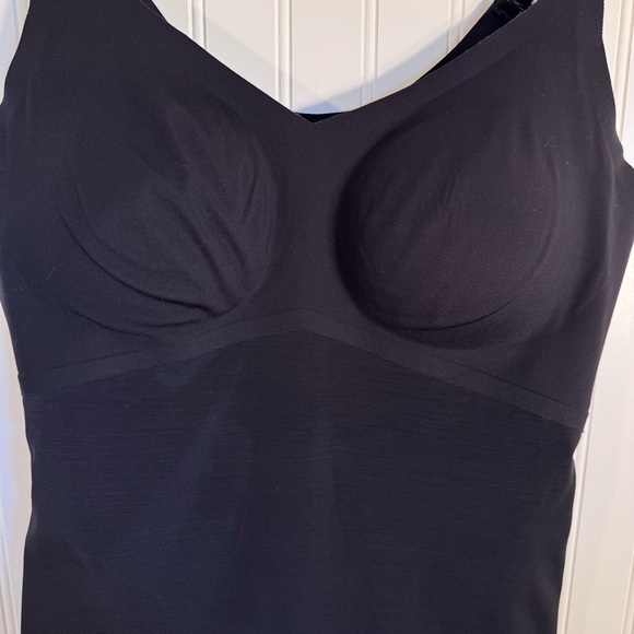 Honeylove LiftWear Cami Built-In Bra Vamp Black Adjustable Straps Womens Size 1X - Picture 8 of 12